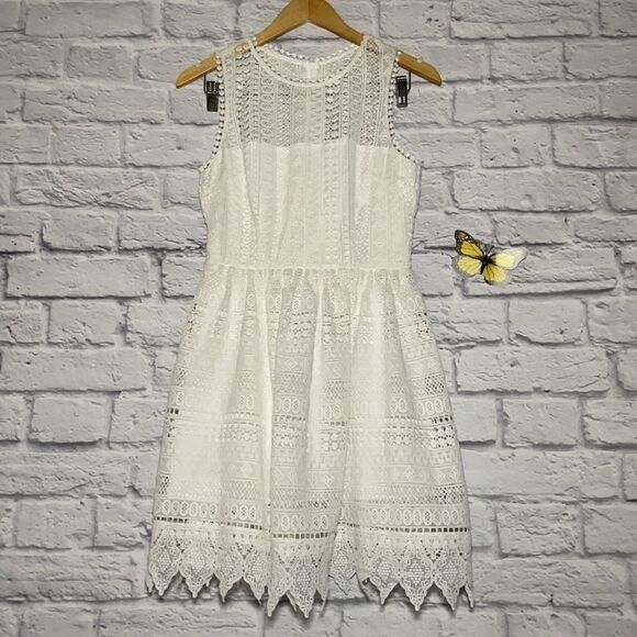 Bb Dakota Elissa Crochet Fit and Flare Dress Size 2 - Picture 3 of 12